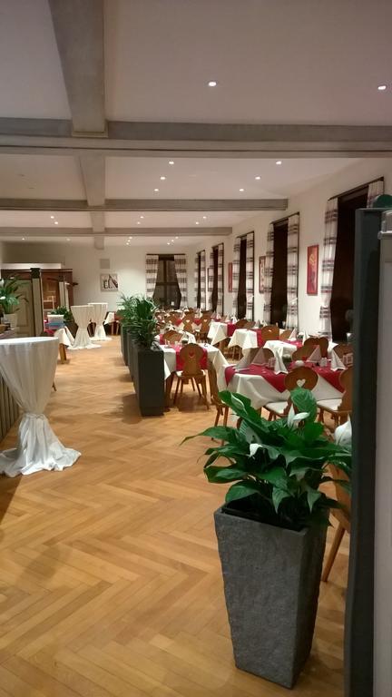 Hotel Restaurant Hambacher Winzer Neustadt an der Weinstrasse Exterior photo